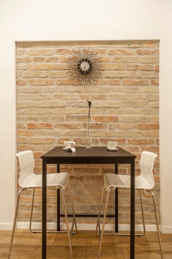 Stylish Luxury Apartment By Anna Budapeste Exterior foto